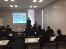 福岡マイナビで企業説明会しました。